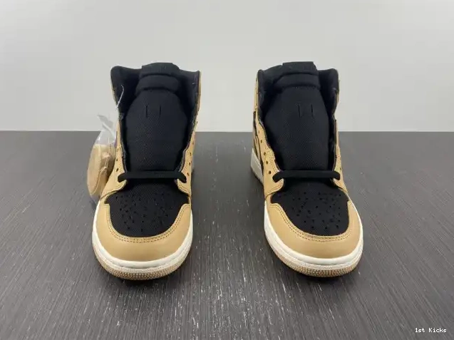 1st Kicks Shoes 555088-202 1 OG Jordan Heirloom High Air 0616
